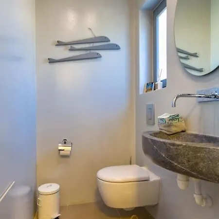 Villa Gaia, Unique Villa, Private Pool & Tennis Court & Boules *