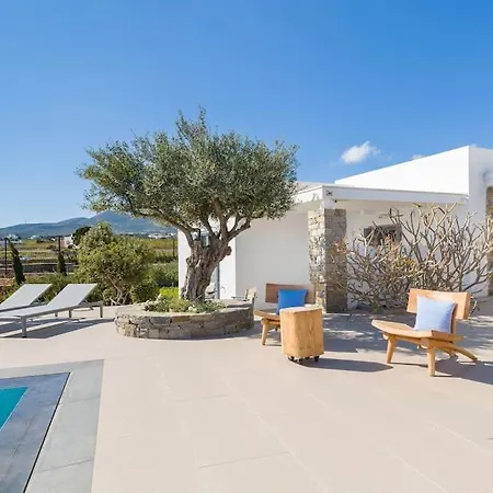 Gaia, Unique Villa, Private Pool & Tennis Court & Boules Drios