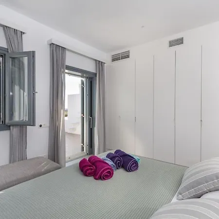 Gaia, Unique Villa, Private Pool & Tennis Court & Boules Villa Drios