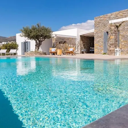 Villa Gaia, Unique Villa, Private Pool & Tennis Court & Boules *