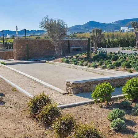 Gaia, Unique Villa, Private Pool & Tennis Court & Boules *