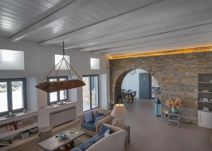 Gaia, Unique Villa, Private Pool & Tennis Court & Boules Villa Drios