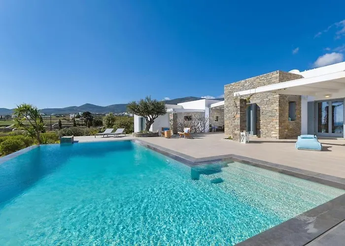 Gaia, Unique Villa, Private Pool & Tennis Court & Boules *